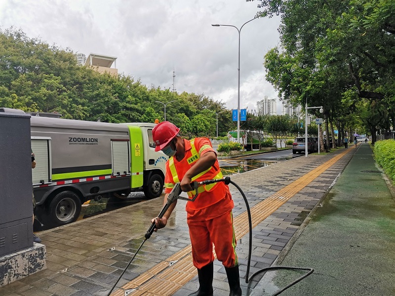 环保城市：垃圾清运的关键举措